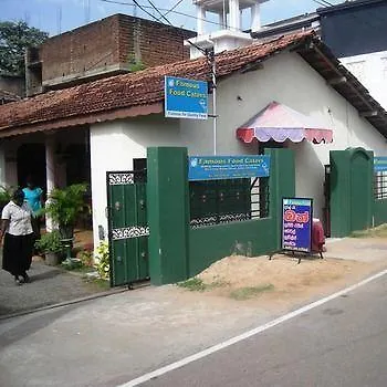 ** Hotel Sri Lak Inn Negombo Sri Lanka